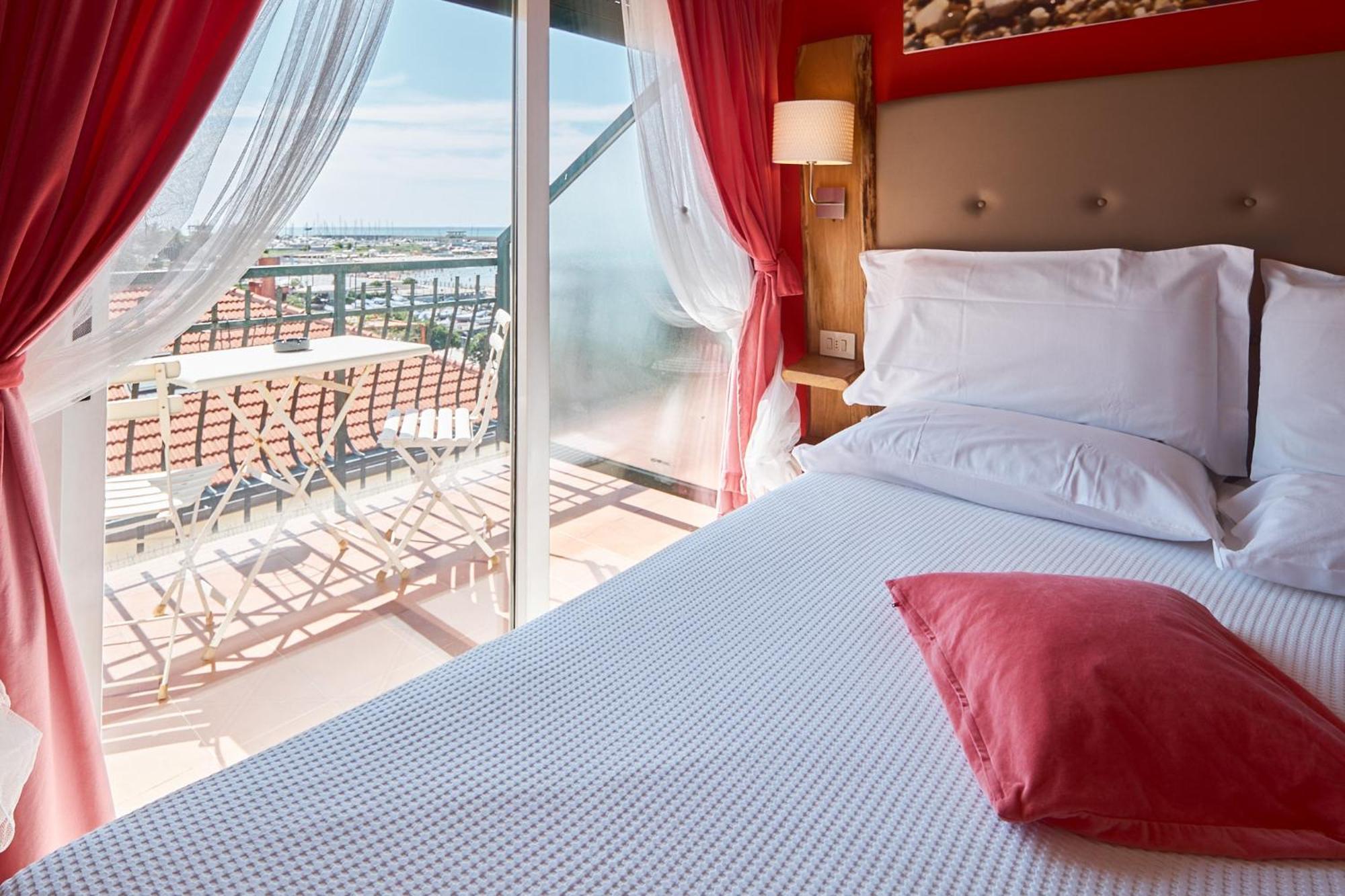 Hotel Zia Piera Chiavari Extérieur photo